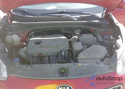 2018 Kia Sportage Lx z USA, uszkodzony, nr VIN KNDPMCAC4J7389912